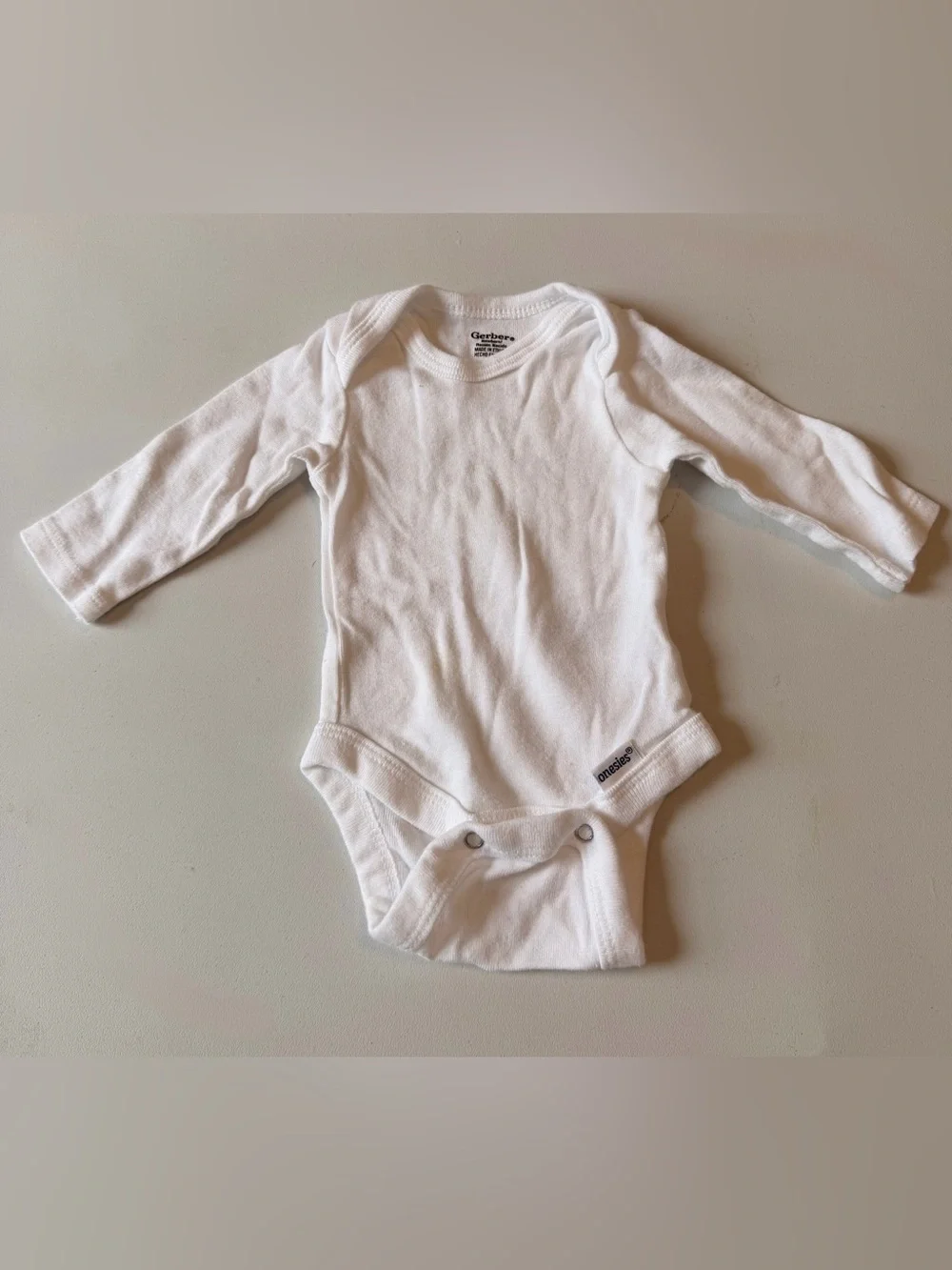 3 Gerber Newborn Long Sleeve Onsie